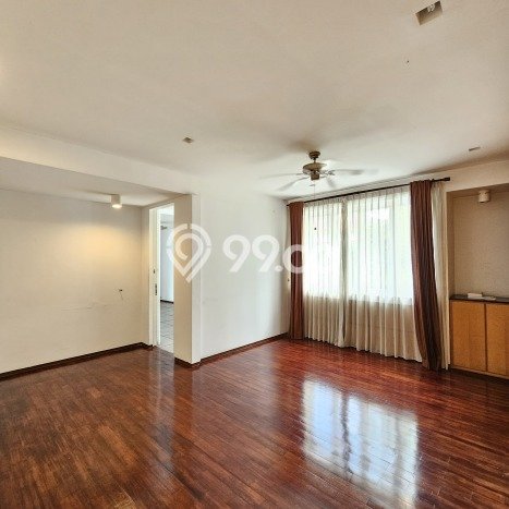 Dijual Rumah Premium dengan Fasilitas Sekitar Lengkap di Cinere, Depok Dijual Rumah Premium dengan Fasilitas Sekitar Lengkap di Cinere, Depok