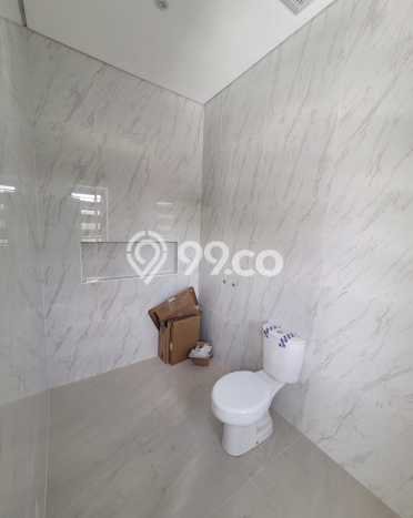 HARGA SPESIAL! Rumah Modern di Bukit Sari, Semarang, LT 127m² LB 160m² BISA KPR! HARGA SPESIAL! Rumah Modern di Bukit Sari, Semarang, LT 127m² LB 160m² BISA KPR!