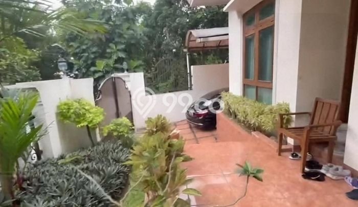 Ready to Use! Luxury House LT 340m2 Desain Elegan di Bukit Sari Ready to Use! Luxury House LT 340m2 Desain Elegan di Bukit Sari