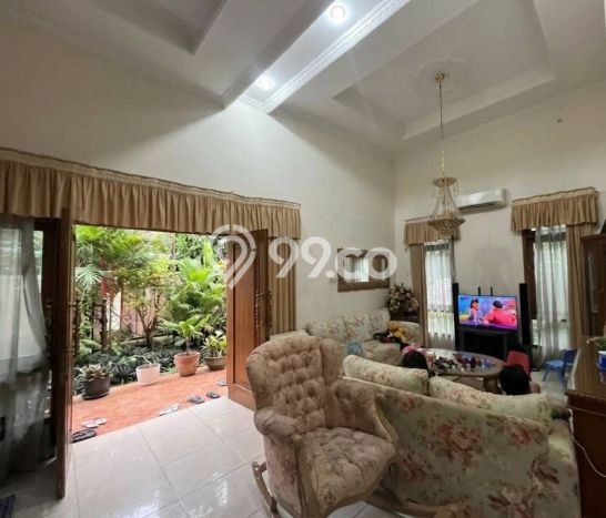 Ready to Use! Luxury House LT 340m2 Desain Elegan di Bukit Sari Ready to Use! Luxury House LT 340m2 Desain Elegan di Bukit Sari