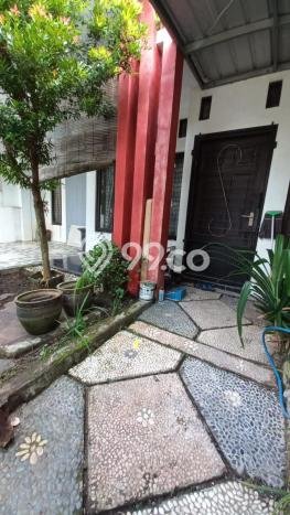 Rumah Luas Asri 3 KT Siap Pakai di Jangli Semarang Rumah Luas Asri 3 KT Siap Pakai di Jangli Semarang