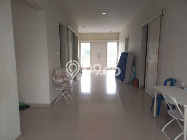 Rumah Premium LT 220m2m² / LB 250m2m² di Kawasan Nyaman Jangli, Semarang Rumah Premium LT 220m2m² / LB 250m2m² di Kawasan Nyaman Jangli, Semarang
