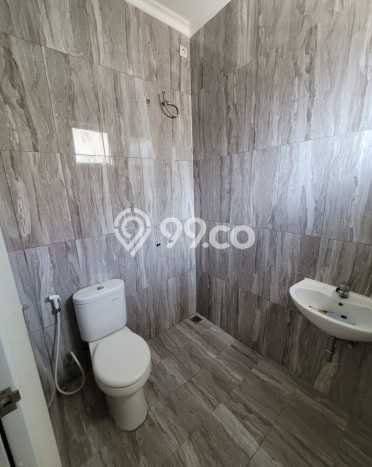 Dijual Hunian Rumah Terawat 4 KT di Simongan, Semarang Dijual Hunian Rumah Terawat 4 KT di Simongan, Semarang