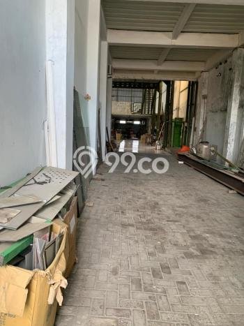 FOR SALE! Komersial di Pedurungan Semarang, LT 1694m2, LB 900m2 FOR SALE! Komersial di Pedurungan Semarang, LT 1694m2, LB 900m2