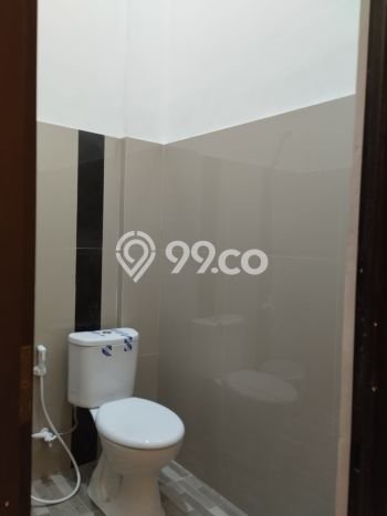 Dijual Rumah Eksklusif 8 KT di Tanah Mas, Semarang Dijual Rumah Eksklusif 8 KT di Tanah Mas, Semarang