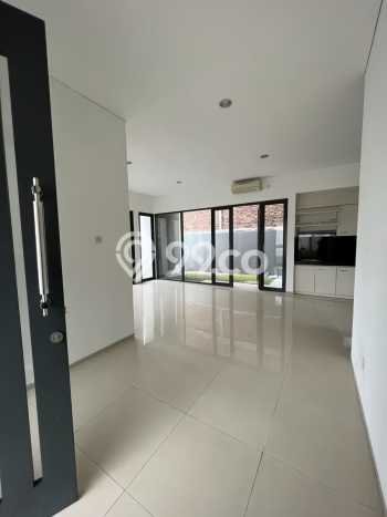 Dijual Rumah 3 Kamar Lokasi Ideal Bagus dan Strategis di Ungaran Timur Dijual Rumah 3 Kamar Lokasi Ideal Bagus dan Strategis di Ungaran Timur