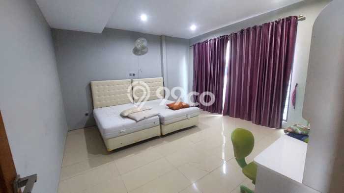 Siap Huni Hunian Elit 4 Kamar di Gajah Mungkur Dekat ke Mana Pun Siap Huni Hunian Elit 4 Kamar di Gajah Mungkur Dekat ke Mana Pun