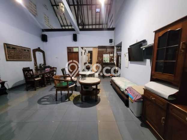 Hot Offer Hunian Mewah Ideal dan Luas di Gajah Mungkur, Semarang Hot Offer Hunian Mewah Ideal dan Luas di Gajah Mungkur, Semarang
