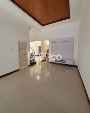 Rumah Modern 4 KT di Kalibanteng Semarang Semi Furnished Rumah Modern 4 KT di Kalibanteng Semarang Semi Furnished