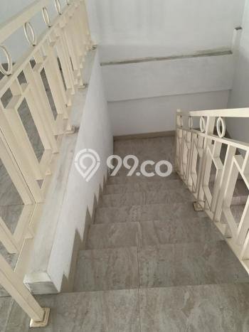 FOR SALE! Komersial di Pedurungan Semarang, LT 1694m2, LB 900m2 FOR SALE! Komersial di Pedurungan Semarang, LT 1694m2, LB 900m2