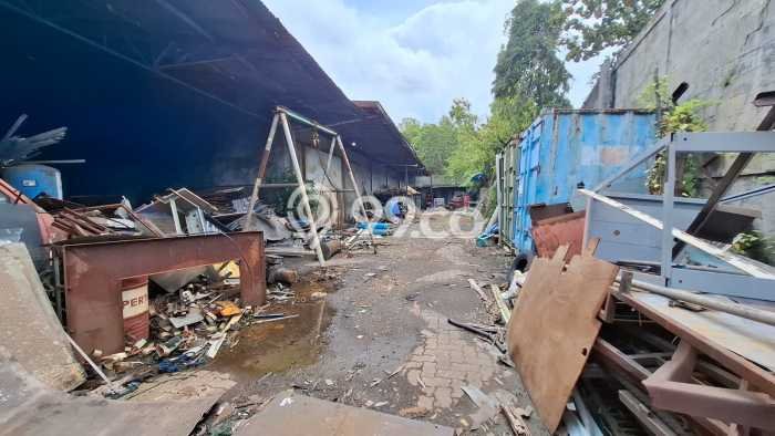 Gudang Bagus Dijual LB 2000m2 Lokasi Strategis Semarang Area Cocok untuk Bisnis Gudang Bagus Dijual LB 2000m2 Lokasi Strategis Semarang Area Cocok untuk Bisnis