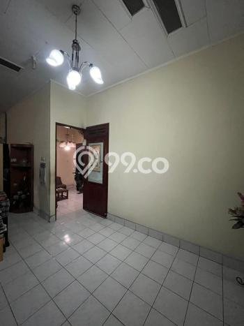 Rumah Lokasi Strategis di Kranggan, Semarang, Luas 119m2m² LB 100m2m² Rumah Lokasi Strategis di Kranggan, Semarang, Luas 119m2m² LB 100m2m²