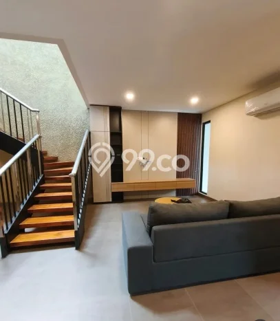 Rumah Elit LB 200m2 Siap Pakai Desain Elegan di Candi Golf, Semarang Rumah Elit LB 200m2 Siap Pakai Desain Elegan di Candi Golf, Semarang
