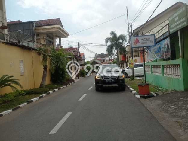 Dijual Cepat Rumah Bagus Siap Huni LB 175m2 di Pedurungan, Semarang Dijual Cepat Rumah Bagus Siap Huni LB 175m2 di Pedurungan, Semarang