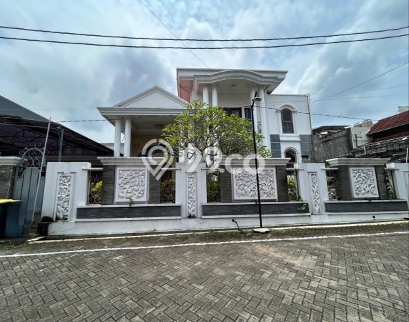 Dijual Hunian Mewah dengan Fasilitas Sekitar Komplit di Tembalang, Semarang Dijual Hunian Mewah dengan Fasilitas Sekitar Komplit di Tembalang, Semarang