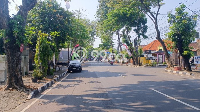 Gudang untuk Disewa di Pusat Semarang Luas Bangunan 1100m2 Gudang untuk Disewa di Pusat Semarang Luas Bangunan 1100m2