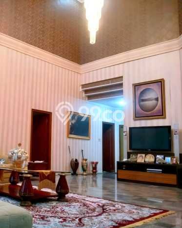 Hunian Elit LB 800m2 Siap Huni Desain Elegan di Puri Anjasmoro, Semarang Hunian Elit LB 800m2 Siap Huni Desain Elegan di Puri Anjasmoro, Semarang