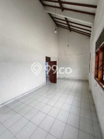 Dijual Hunian Rumah Nyaman 4 KT di Pleburan, Semarang Dijual Hunian Rumah Nyaman 4 KT di Pleburan, Semarang
