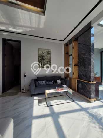 Dijual Rumah Luas Megah Dengan View Cantik di BSB City, Semarang Dijual Rumah Luas Megah Dengan View Cantik di BSB City, Semarang