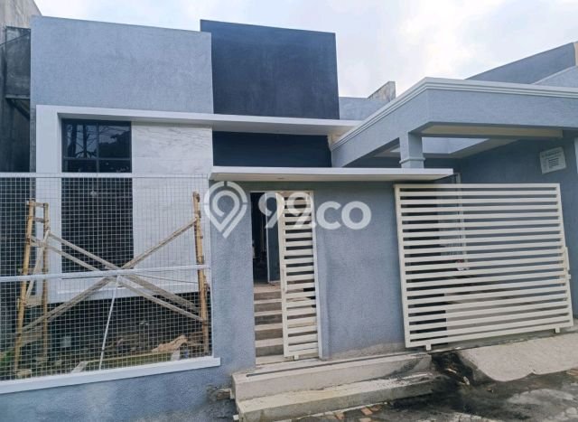Rumah Modern 3 KT LT 240m2 di Tanah Mas Rumah Modern 3 KT LT 240m2 di Tanah Mas