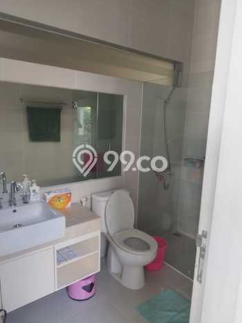 Dijual Rumah Luas Elegan Dengan View Cantik di Bukit Sari, Semarang Dijual Rumah Luas Elegan Dengan View Cantik di Bukit Sari, Semarang