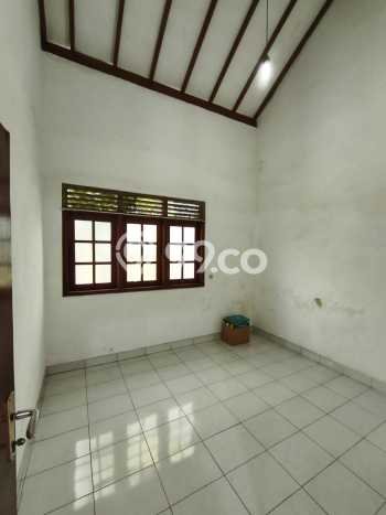 Dijual Hunian Rumah Nyaman 4 KT di Pleburan, Semarang Dijual Hunian Rumah Nyaman 4 KT di Pleburan, Semarang