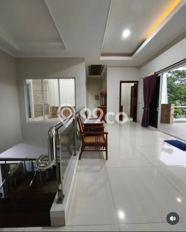 Rumah Elit Modern Tanpa Renovasi di Graha Padma Semarang Rumah Elit Modern Tanpa Renovasi di Graha Padma Semarang