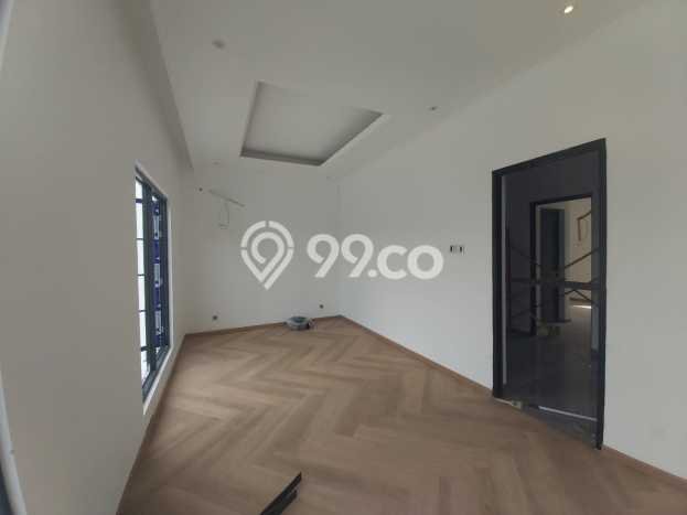 HARGA SPESIAL! Rumah Modern di Bukit Sari, Semarang, LT 127m² LB 160m² BISA KPR! HARGA SPESIAL! Rumah Modern di Bukit Sari, Semarang, LT 127m² LB 160m² BISA KPR!