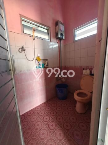 Hot Offer Hunian Mewah Ideal dan Luas di Gajah Mungkur, Semarang Hot Offer Hunian Mewah Ideal dan Luas di Gajah Mungkur, Semarang