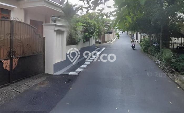 Ready to Use! Luxury House LT 340m2 Desain Elegan di Bukit Sari Ready to Use! Luxury House LT 340m2 Desain Elegan di Bukit Sari