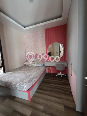 Dijual Rumah Mewah Elegan Dengan View Cantik di Graha Padma, Semarang Dijual Rumah Mewah Elegan Dengan View Cantik di Graha Padma, Semarang