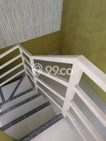 Disewakan! Rumah 3 Kamar Tidur &
2 Kamar Mandi di Tanah Mas, Semarang Disewakan! Rumah 3 Kamar Tidur &
2 Kamar Mandi di Tanah Mas, Semarang