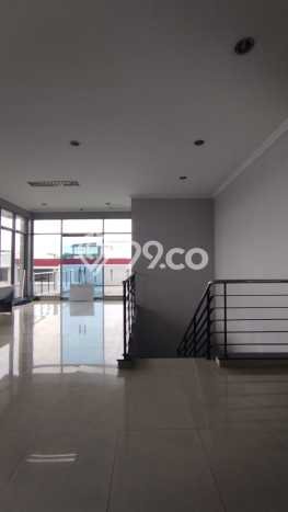 Kantor Dijual di Semarang Barat LT 600m2, LB 700m2 untuk Investasi Kantor Dijual di Semarang Barat LT 600m2, LB 700m2 untuk Investasi