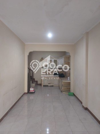 Rumah Minimalis 5 KT di Bekasi Kota Bekasi Unfurnished Rumah Minimalis 5 KT di Bekasi Kota Bekasi Unfurnished