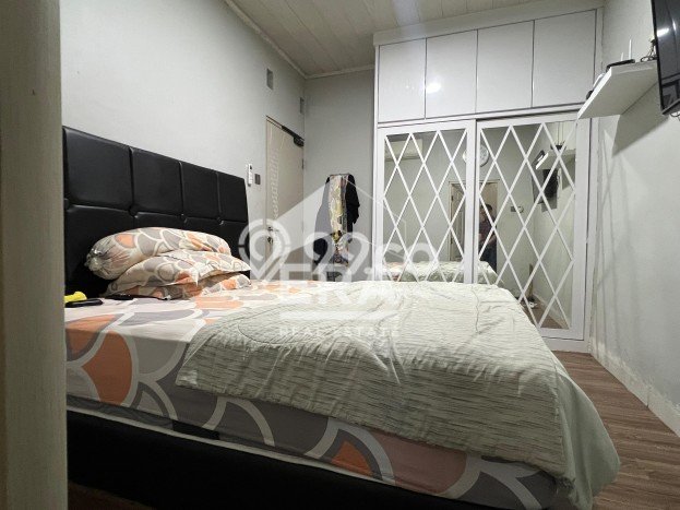 Hunian Cantik Minimalis Lb 100m2 di Cakung, Jakarta Timur Hunian Cantik Minimalis Lb 100m2 di Cakung, Jakarta Timur