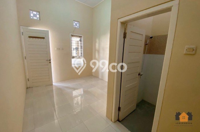 Rumah Kost Dijual Lokasi Depok, Sleman, 22 Kamar Tidur, 22 Kamar Mandi, 242m2 Rumah Kost Dijual Lokasi Depok, Sleman, 22 Kamar Tidur, 22 Kamar Mandi, 242m2