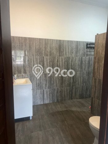 Ruko Dijual di Godean LT 1001m2, LB 300m2 untuk Investasi Ruko Dijual di Godean LT 1001m2, LB 300m2 untuk Investasi