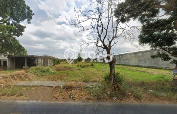 Jual Tanah Lokasi Strategis di Godean, Luas 1860m2m², Lingkungan Nyaman Jual Tanah Lokasi Strategis di Godean, Luas 1860m2m², Lingkungan Nyaman