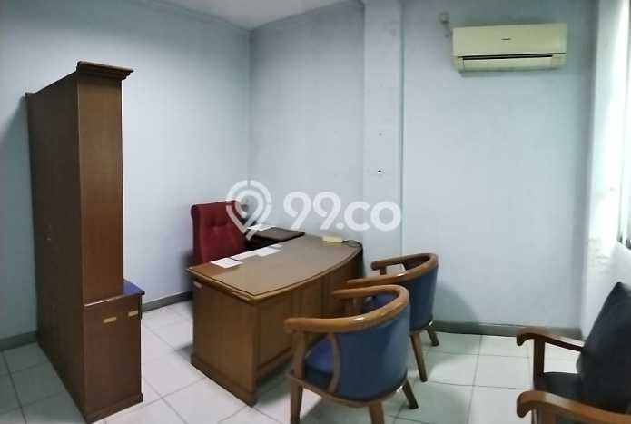 Unit Kantor Dijual di Banguntapan Bantul Luas Tanah 3500m2, Luas Bangunan 2500m2 Unit Kantor Dijual di Banguntapan Bantul Luas Tanah 3500m2, Luas Bangunan 2500m2