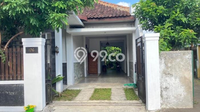 Dijual Hunian Mewah dengan Fasilitas Sekitar Komplit di Depok, Sleman Dijual Hunian Mewah dengan Fasilitas Sekitar Komplit di Depok, Sleman