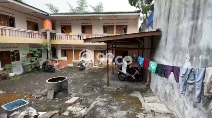 Hunian Elit LB 800m2 Siap Pakai Desain Elegan di Condong Catur, Sleman Hunian Elit LB 800m2 Siap Pakai Desain Elegan di Condong Catur, Sleman
