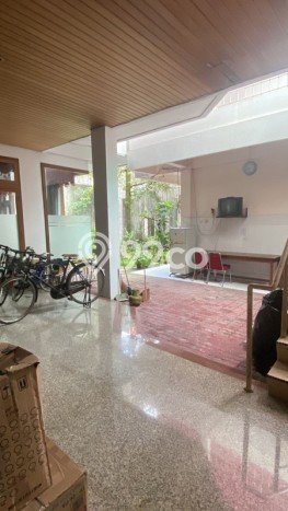 For Sale Rumah Mewah Exclusive di Gondokusuman, Yogyakarta For Sale Rumah Mewah Exclusive di Gondokusuman, Yogyakarta