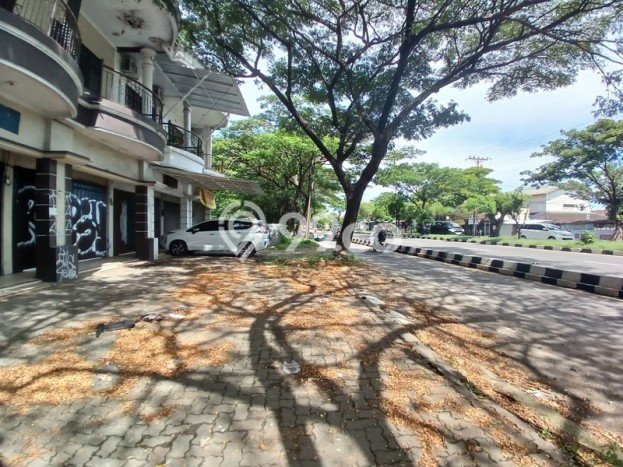 Ruko Paling Dicari LB 462m2 Dijual di Banguntapan Ruko Paling Dicari LB 462m2 Dijual di Banguntapan