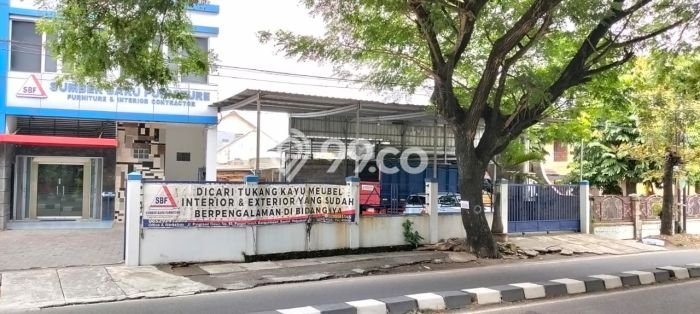 Unit Kantor Dijual di Banguntapan Bantul Luas Tanah 3500m2, Luas Bangunan 2500m2 Unit Kantor Dijual di Banguntapan Bantul Luas Tanah 3500m2, Luas Bangunan 2500m2