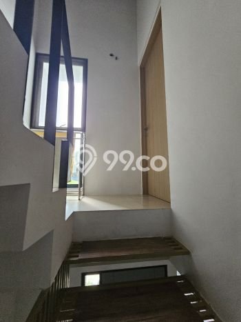 Jual Rumah Eksklusif 3 KT di BSD City, Tangerang Jual Rumah Eksklusif 3 KT di BSD City, Tangerang