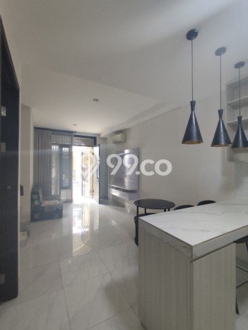 Rumah Modern 3 KT di Suvarna Sutera Tangerang Semi Furnished Rumah Modern 3 KT di Suvarna Sutera Tangerang Semi Furnished