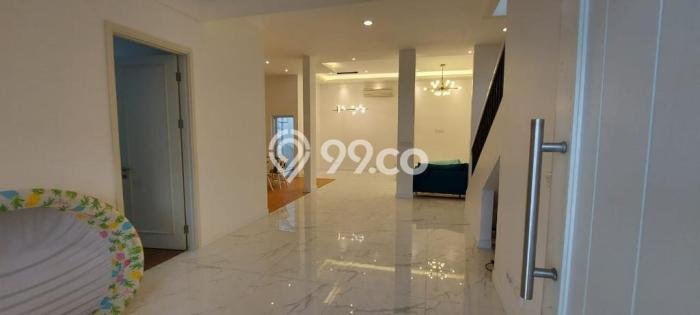 Rumah Modern 3 KT LT 128m2 di Suvarna Sutera Rumah Modern 3 KT LT 128m2 di Suvarna Sutera