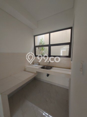 Rumah Minimalis 3 KT di Suvarna Sutera Tangerang Unfurnished Rumah Minimalis 3 KT di Suvarna Sutera Tangerang Unfurnished