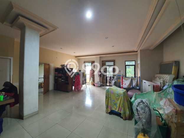 Siap Huni Hunian Elit 6 Kamar di Cempaka Putih Dekat ke Mana Pun Siap Huni Hunian Elit 6 Kamar di Cempaka Putih Dekat ke Mana Pun