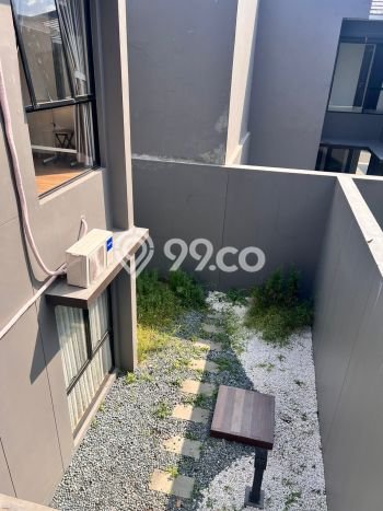 Rumah Modern 3 KT di Suvarna Sutera Tangerang Full Furnished Rumah Modern 3 KT di Suvarna Sutera Tangerang Full Furnished
